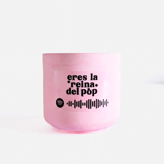Vela musical de fresas con nata